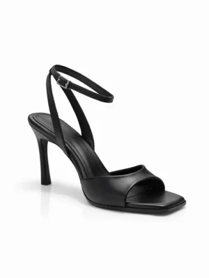 Kadın Küt Burun Topuklu Ayakkabı Vanity Siyah