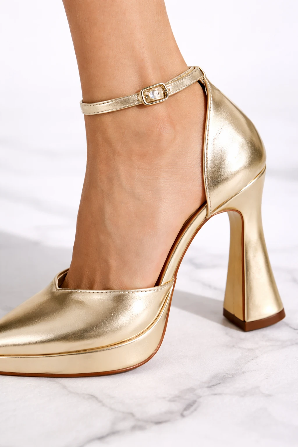 Kadın Platform Topuklu Sivri Burun Ayakkabı Lizbon Dore - Görsel 4