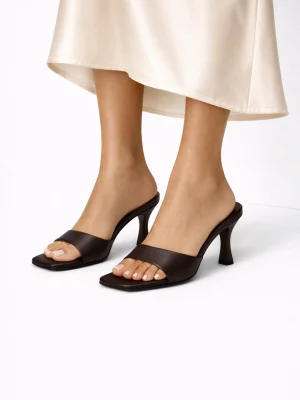 Kadın Terlik Aura Acı Kahve